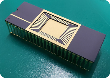 新品のセラミックパッケージ